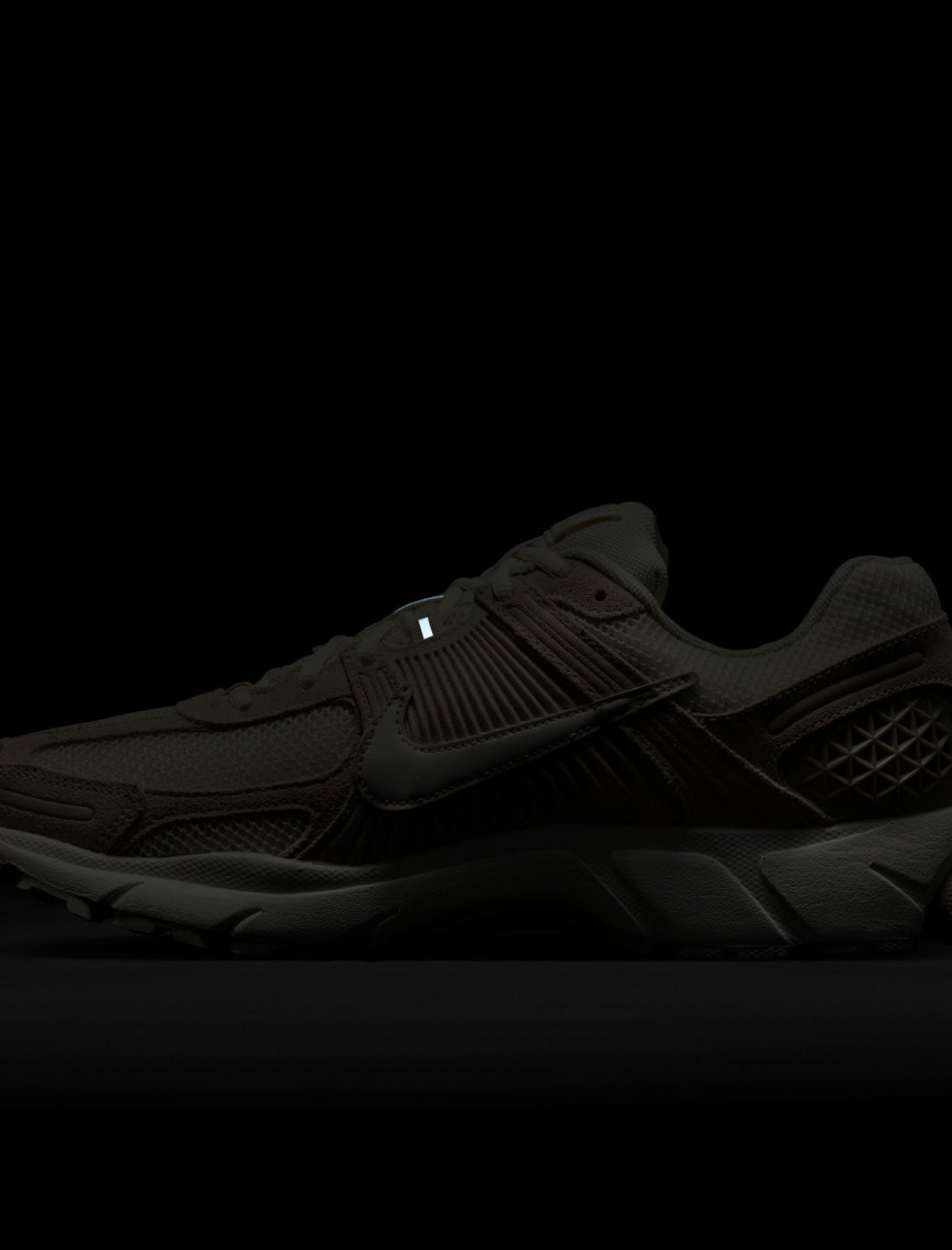 Nike Zoom Vomero 5 Erkek Bej Spor Ayakkabı Nike Zoom Vomero 5 Erkek Bej Spor Ayakkabı