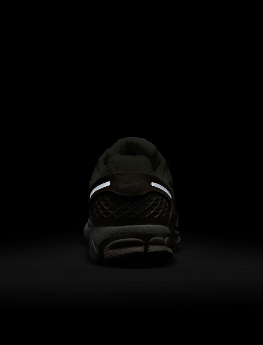 Nike Zoom Vomero 5 Erkek Bej Spor Ayakkabı Nike Zoom Vomero 5 Erkek Bej Spor Ayakkabı