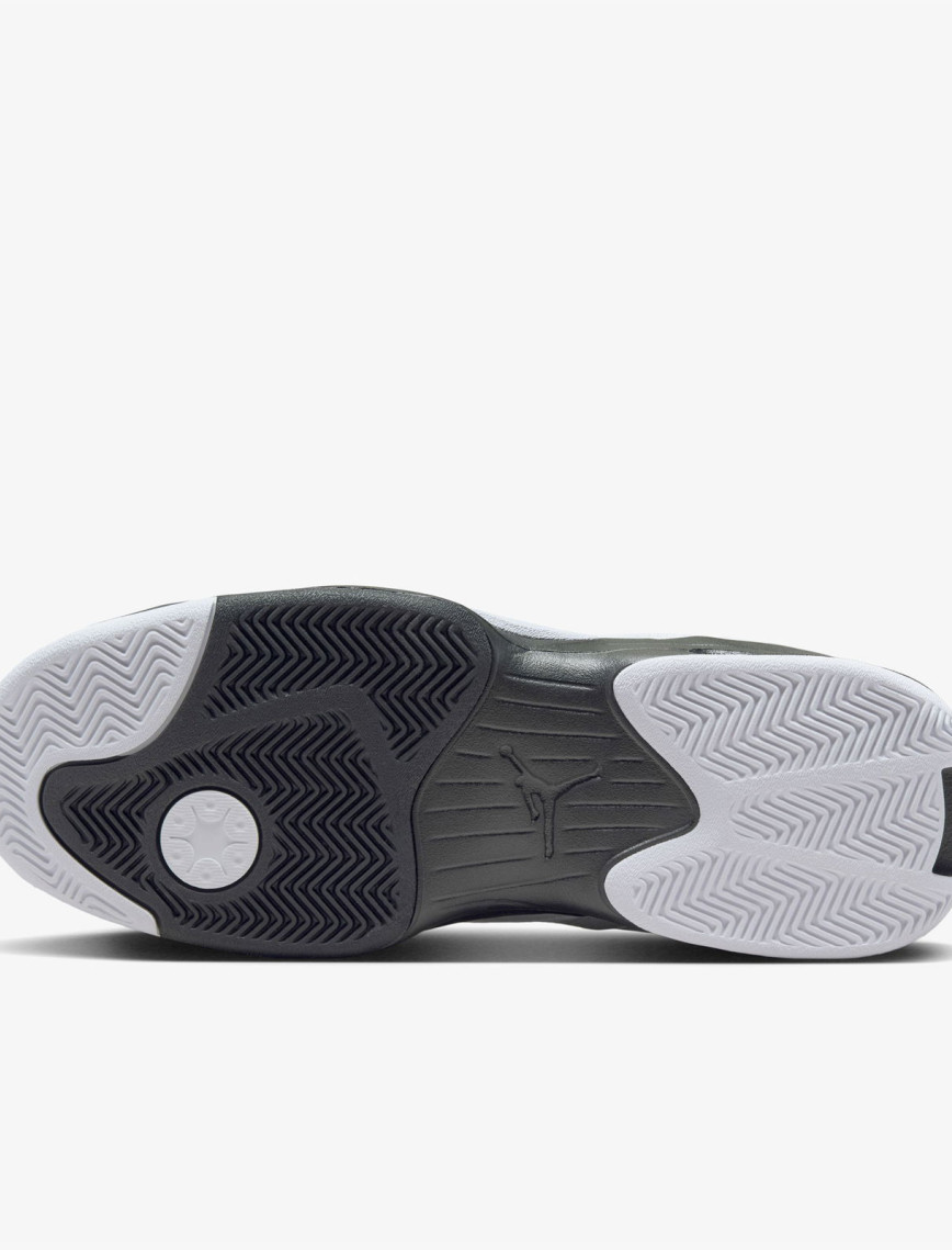 Jordan Max Aura 6 Erkek Beyaz Spor Ayakkabı