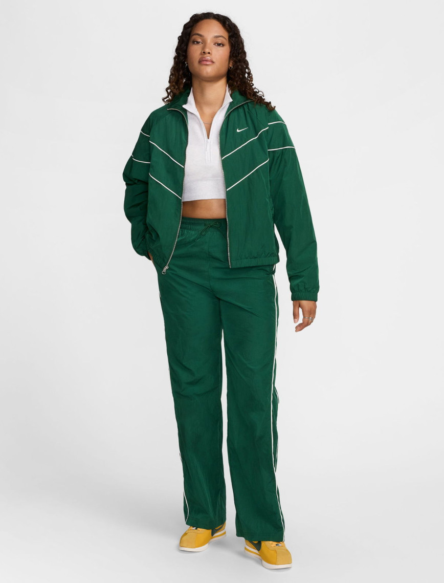 Nike Sportswear Chill Terry Kadın Beyaz Kolsuz T-Shirt Nike Sportswear Chill Terry Kadın Beyaz Kolsuz T-Shirt