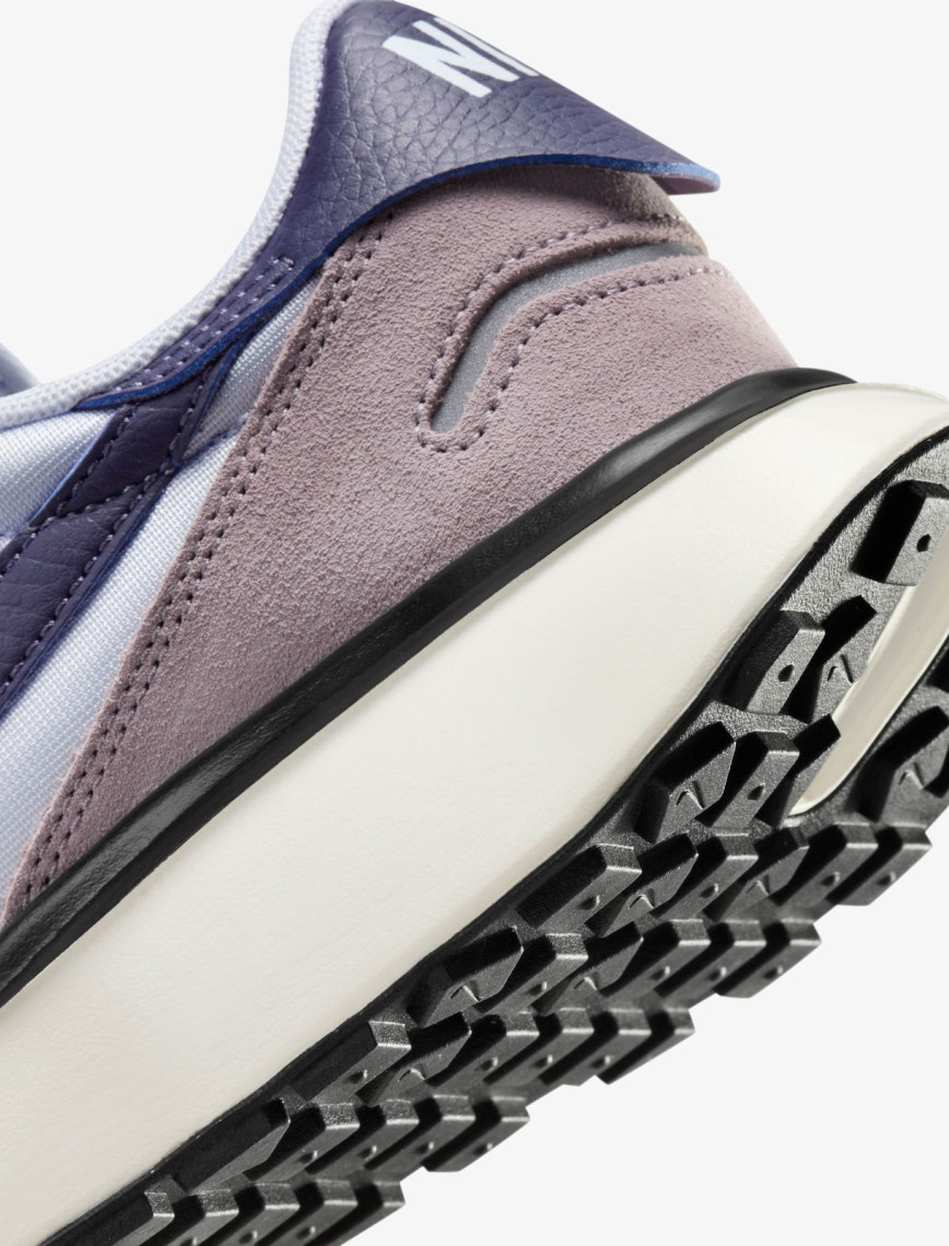 Nike Phoenix Waffle Kadın Pembe Spor Ayakkabı Nike Phoenix Waffle Kadın Pembe Spor Ayakkabı