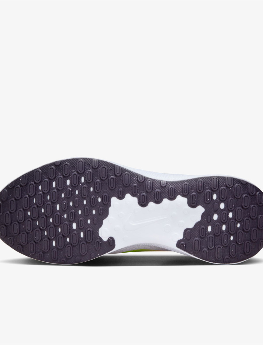 Nike Revolution 7 Kadın Beyaz Koşu Ayakkabısı Nike Revolution 7 Kadın Beyaz Koşu Ayakkabısı
