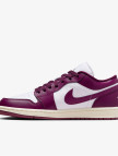 Jordan Air 1 Low Kadın Bordo/Beyaz Spor Ayakkabı Jordan Air 1 Low Kadın Bordo/Beyaz Spor Ayakkabı