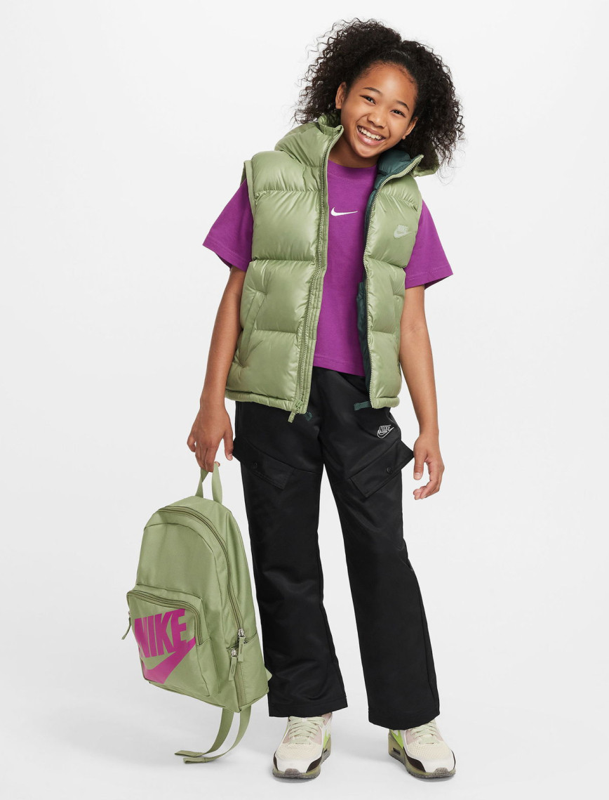 Nike Classic Çocuk Yeşil Sırt Çantası Nike Classic Çocuk Yeşil Sırt Çantası