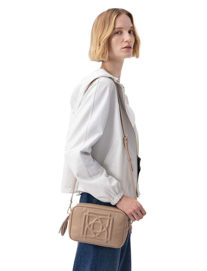 Alette Beyaz Kadın Çift Taraflı Bomber Deri Ceket Alette Beyaz Kadın Çift Taraflı Bomber Deri Ceket