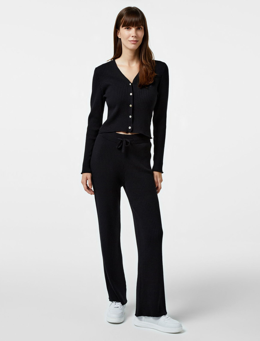 Nautica Kadın Siyah Regular Fit Pantolon Nautica Kadın Siyah Regular Fit Pantolon