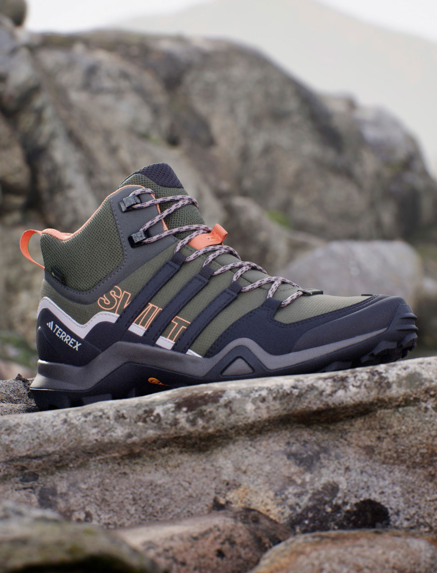 adidas Terrex Swift R2 Mid Kadın Yeşil Outdoor Ayakkabı adidas Terrex Swift R2 Mid Kadın Yeşil Outdoor Ayakkabı