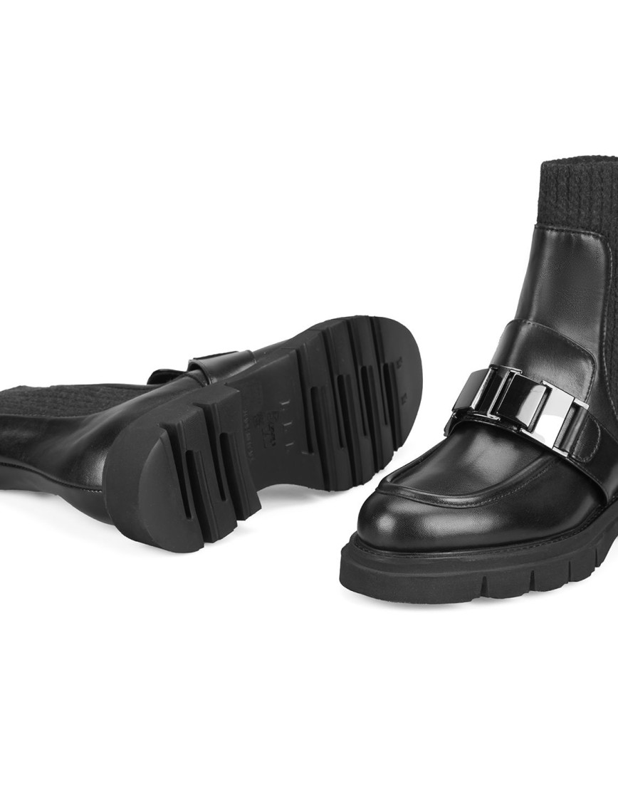 Luca Grossi Fosca Siyah Kadın Toka Detaylı Bot Luca Grossi Fosca Siyah Kadın Toka Detaylı Bot