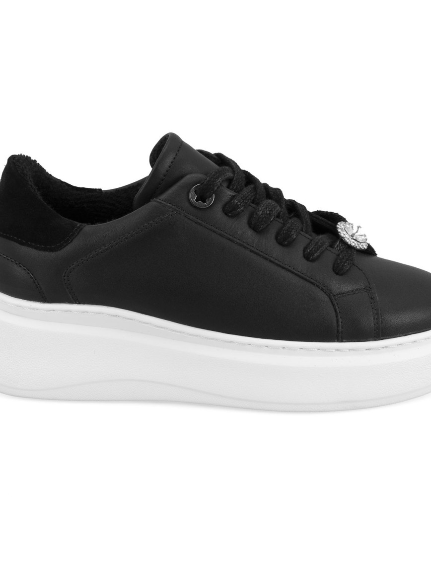 Kadın Siyah Deri Spor Ayakkabı Kadın Siyah Deri Spor Ayakkabı