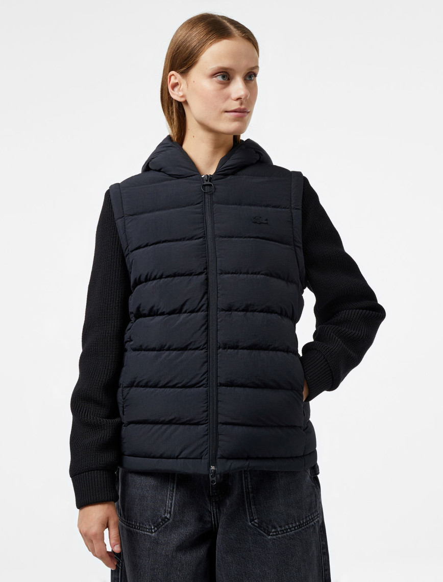 Lacoste Kadın Regular Fit Uzun Kollu Kapüşonlu Siyah Yelek Lacoste Kadın Regular Fit Uzun Kollu Kapüşonlu Siyah Yelek