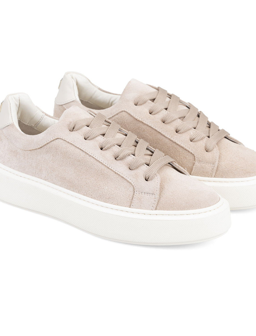 Kadın Bej Süet Deri Spor Ayakkabı Kadın Bej Süet Deri Spor Ayakkabı