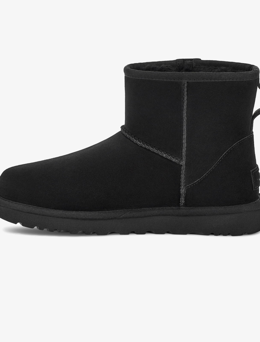 UGG Classic Mini Bailey Zip Kadın Siyah Bot
