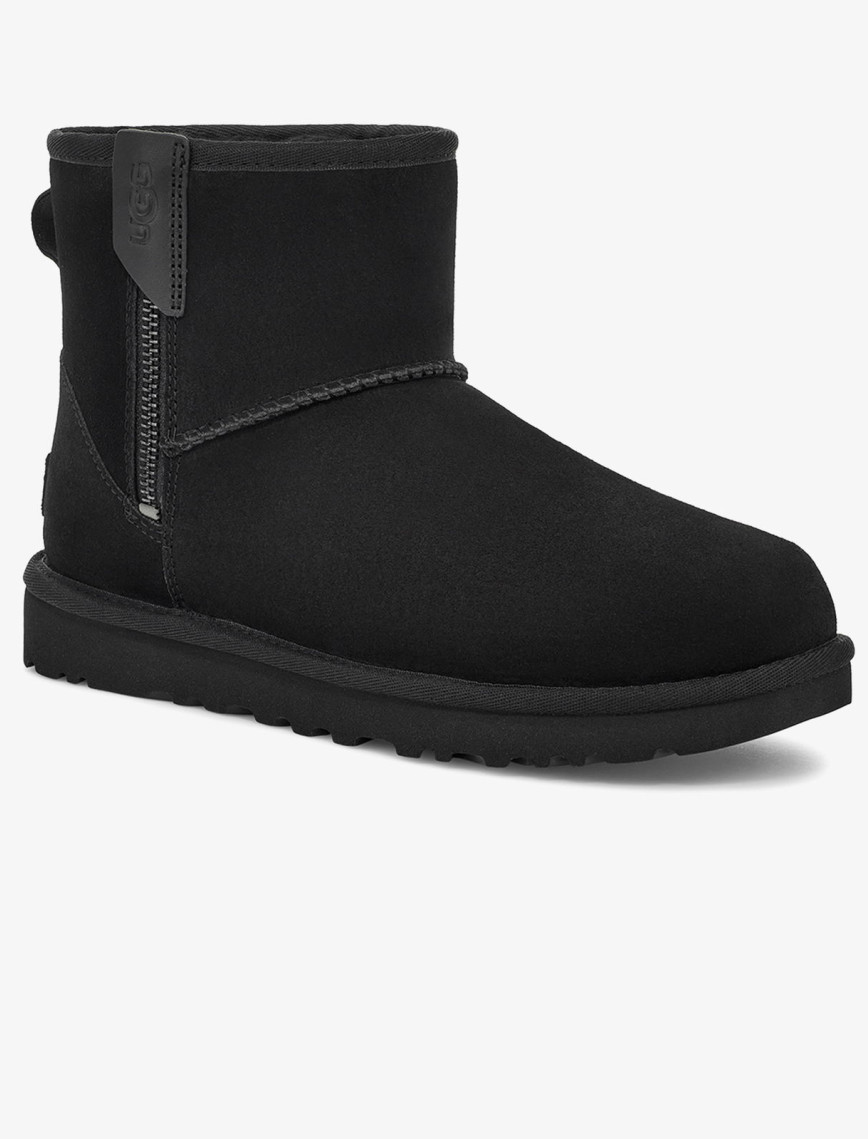 UGG Classic Mini Bailey Zip Kadın Siyah Bot