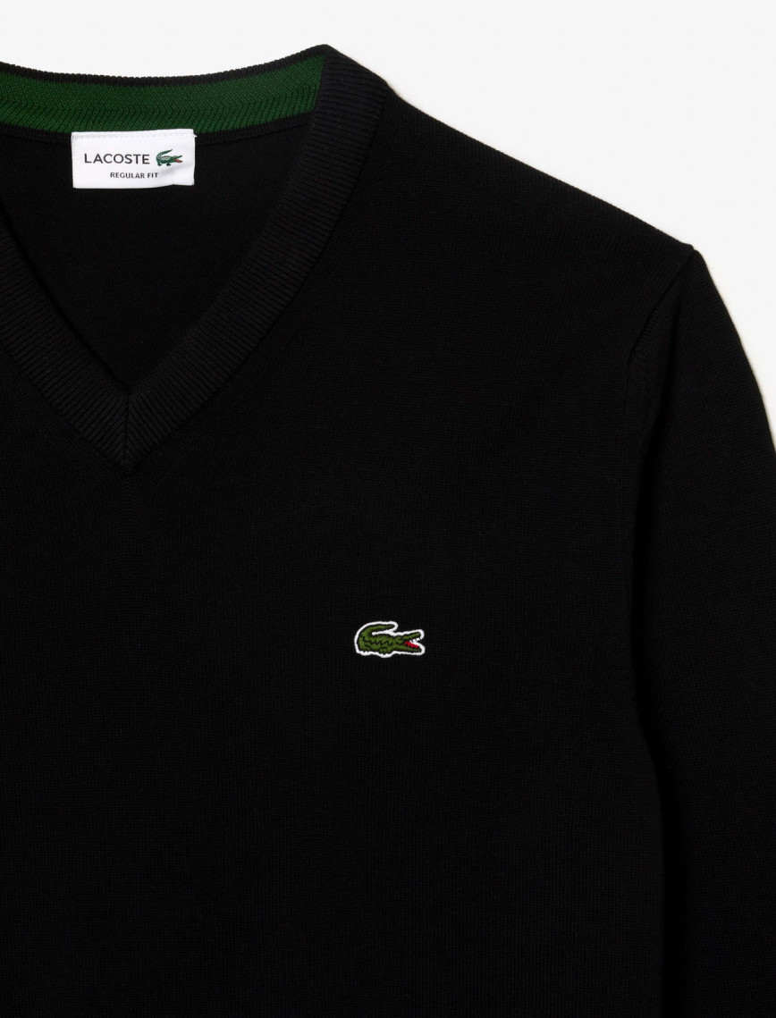 Lacoste Erkek Regular Fit V Yaka Organik Pamuk Siyah Triko Lacoste Erkek Regular Fit V Yaka Organik Pamuk Siyah Triko