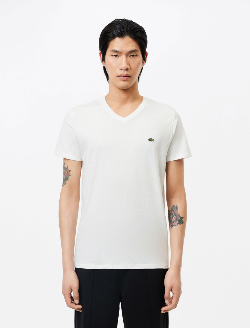 Lacoste Erkek Regular Fit V Yaka Beyaz T-Shirt Lacoste Erkek Regular Fit V Yaka Beyaz T-Shirt