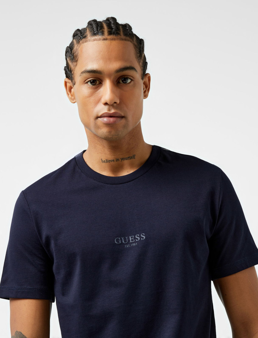Guess Mid Organic Stream Jersey 180 Erkek Lacivert T-Shirt Guess Mid Organic Stream Jersey 180 Erkek Lacivert T-Shirt