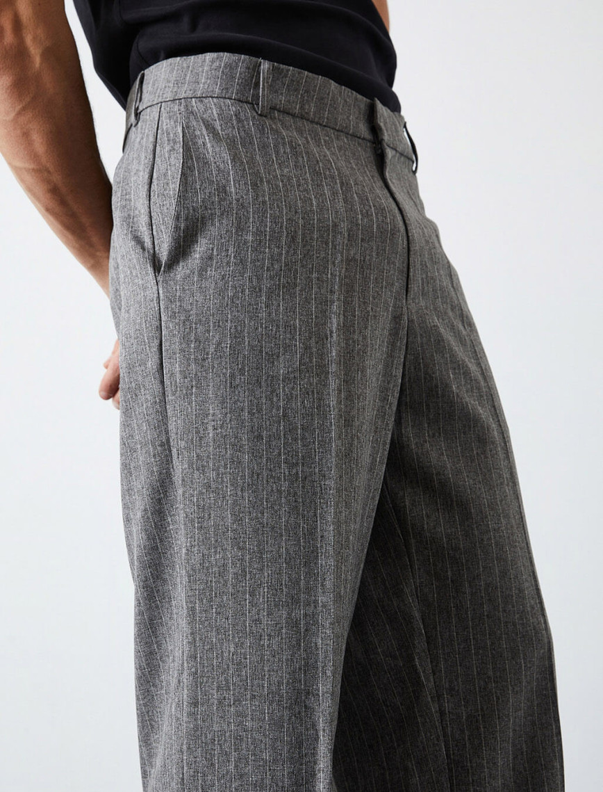 Çizgili Boru Paça Pantolon Çizgili Boru Paça Pantolon