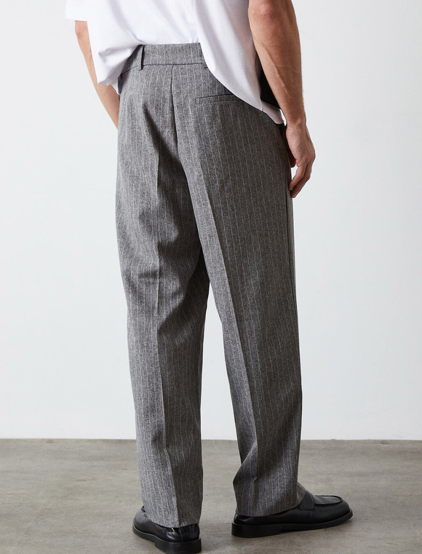 Çizgili Boru Paça Pantolon Çizgili Boru Paça Pantolon