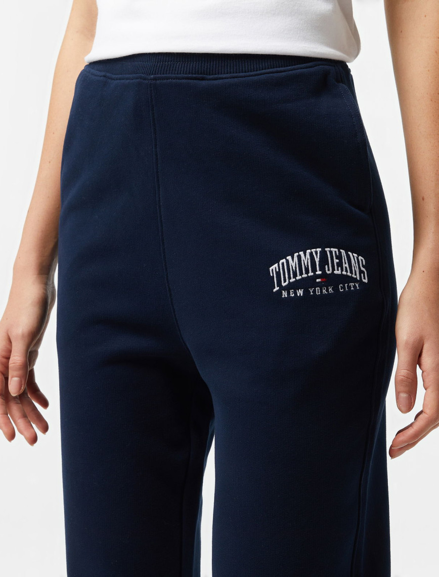 Tommy Jeans Rlx Varsity Kadın Mavi Eşofman Alti Tommy Jeans Rlx Varsity Kadın Mavi Eşofman Alti