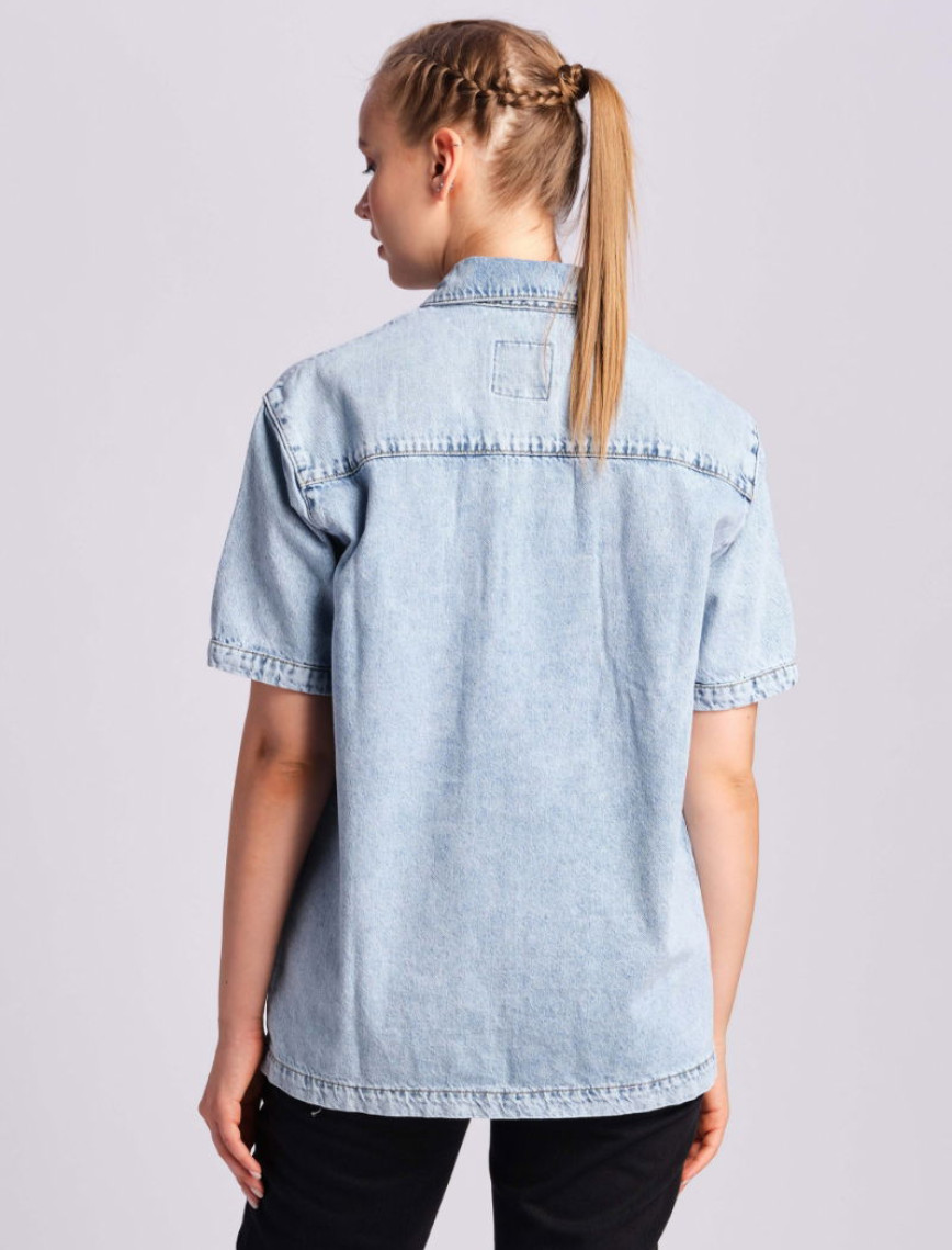 Açık Mavi Kadın Gömlek Açık Mavi Kadın Gömlek