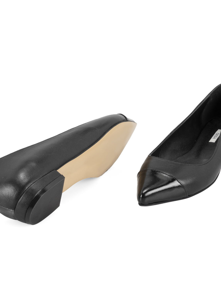 Kadın Siyah Deri Babet Kadın Siyah Deri Babet