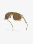 OAKLEY Bxtr Unisex Yeşil Güneş Gözlüğü OAKLEY Bxtr Unisex Yeşil Güneş Gözlüğü