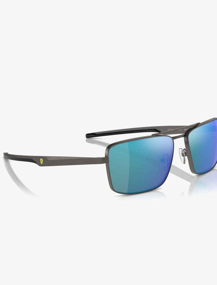 Scurderia Ferrari Fz51 Erkek Gri Güneş Gözlüğü Scurderia Ferrari Fz51 Erkek Gri Güneş Gözlüğü