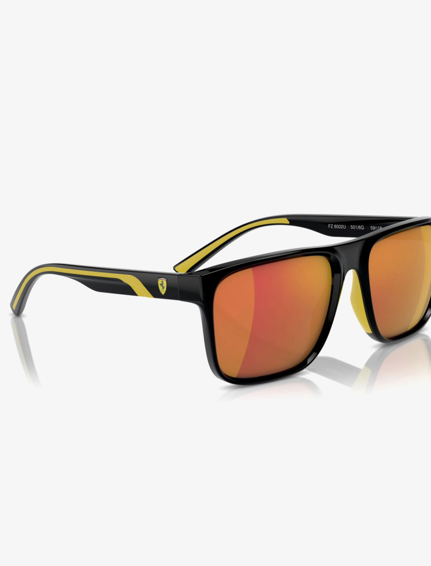 Scurderia Ferrari Fz62U Erkek Siyah Güneş Gözlüğü Scurderia Ferrari Fz62U Erkek Siyah Güneş Gözlüğü