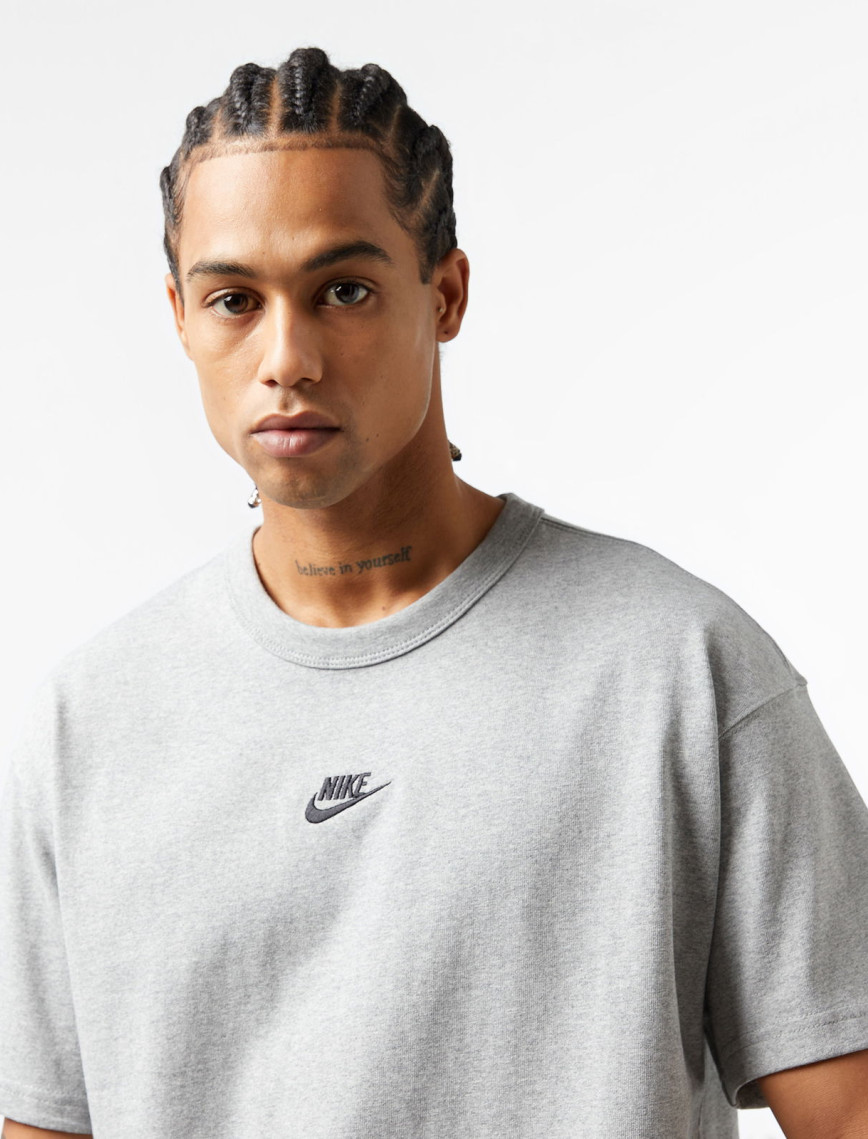 Nike Sportswear Premium Essential Sustainable Erkek Gri T-Shirt Nike Sportswear Premium Essential Sustainable Erkek Gri T-Shirt