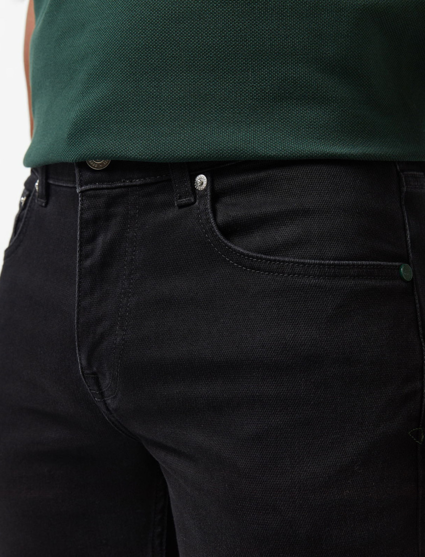 Lacoste Erkek Slim Fit Siyah Jean Pantolon Lacoste Erkek Slim Fit Siyah Jean Pantolon