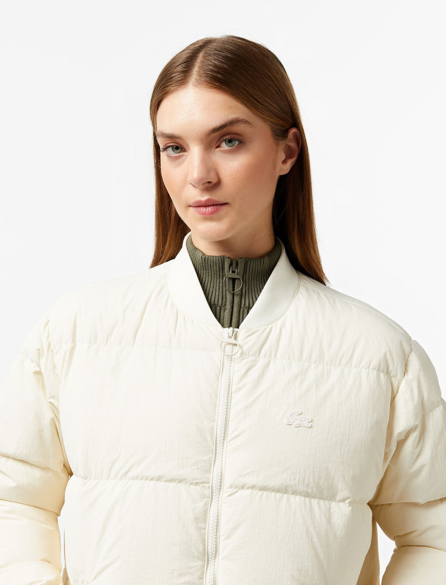 Lacoste Kadın Relaxed Fit Dik Yaka Krem Mont Lacoste Kadın Relaxed Fit Dik Yaka Krem Mont