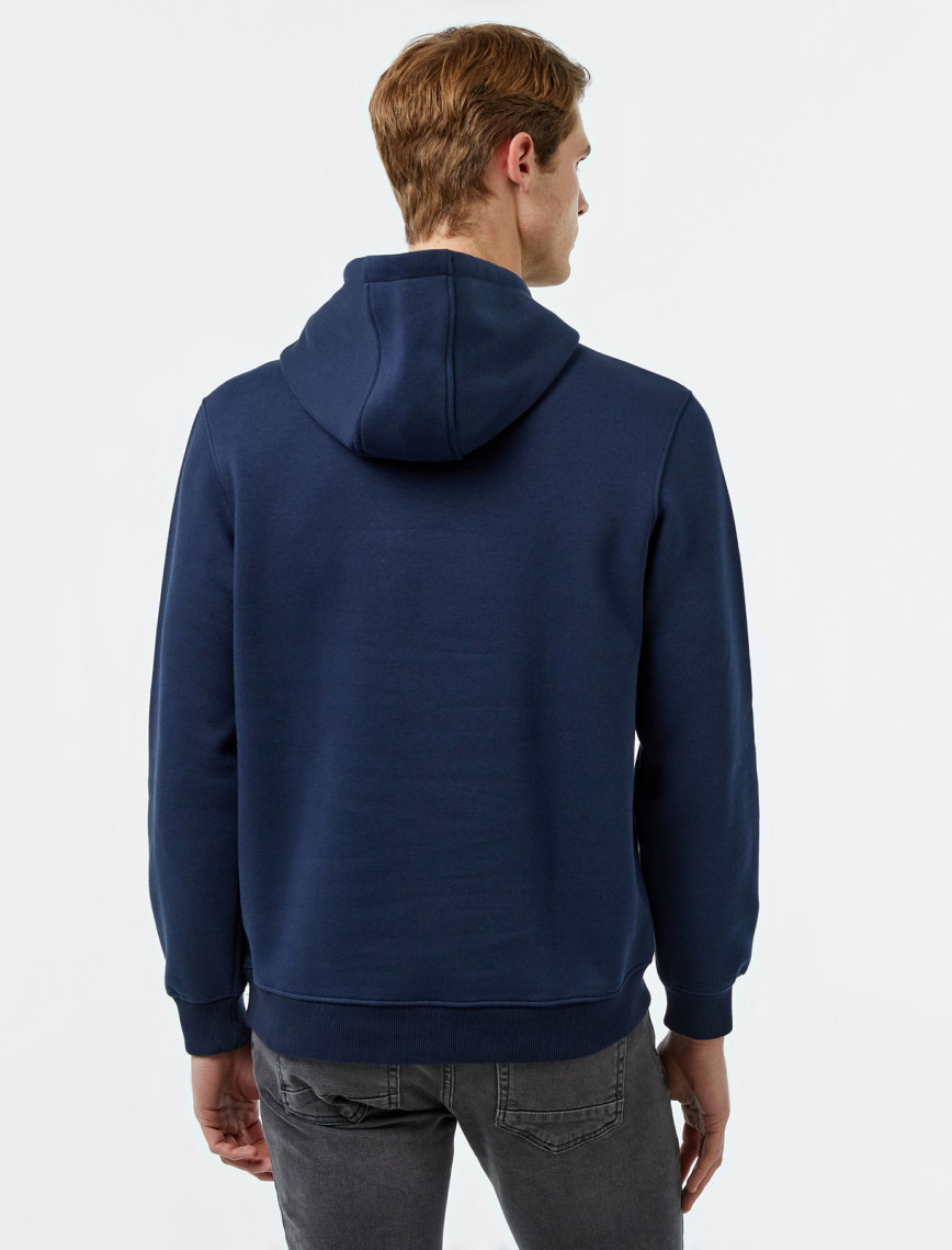 Nautica Erkek Lacivert Regular Fit Sweatshirt Nautica Erkek Lacivert Regular Fit Sweatshirt