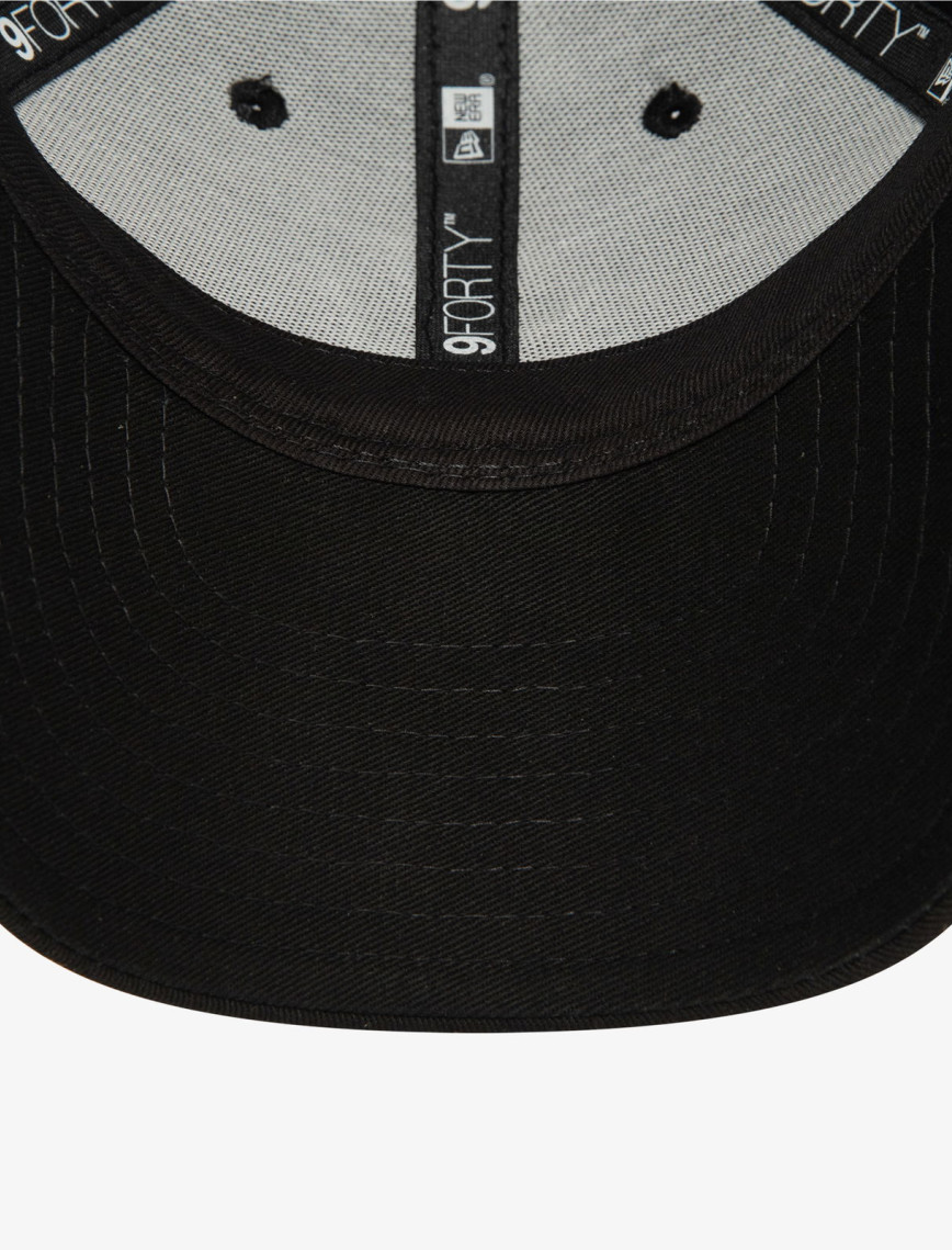 New Era Chyt Metallic 9Forty Neyyan Blk Çocuk Siyah Şapka New Era Chyt Metallic 9Forty Neyyan Blk Çocuk Siyah Şapka