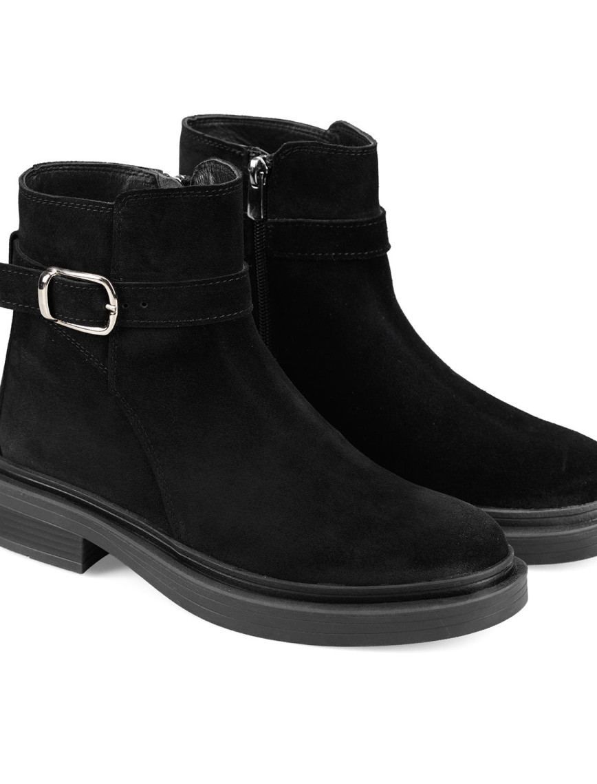 Kadın Siyah Kemer Aksesuarlı Süet Bot Kadın Siyah Kemer Aksesuarlı Süet Bot