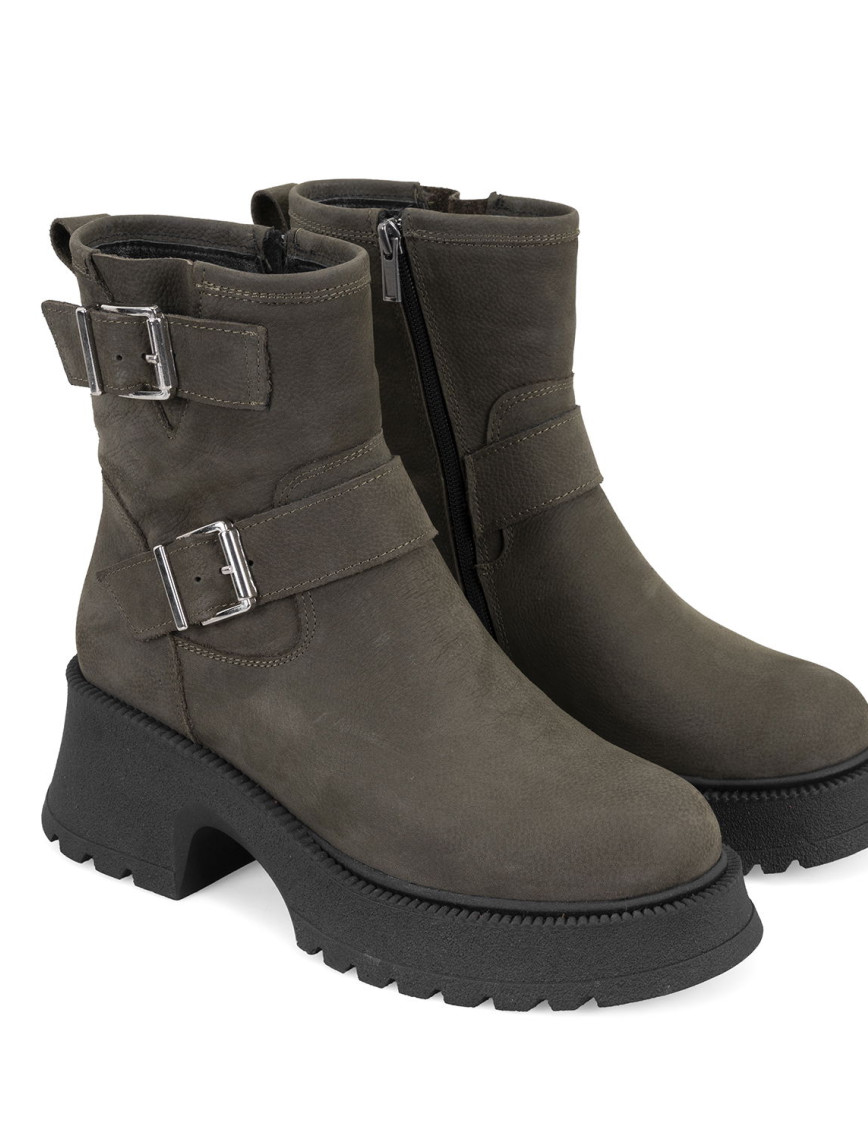 Kadın Bej Kemer Aksesuarlı Topuklu Deri Bot Kadın Bej Kemer Aksesuarlı Topuklu Deri Bot