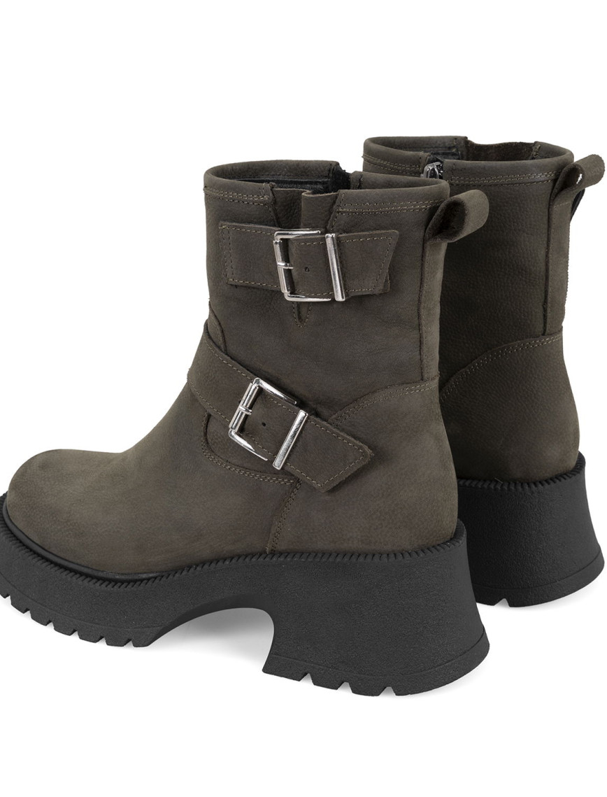 Kadın Yeşil Kemer Aksesuarlı Topuklu Deri Bot Kadın Yeşil Kemer Aksesuarlı Topuklu Deri Bot