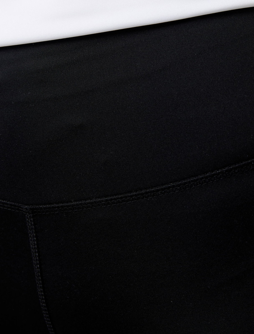 Nike Dri-Fit Fast Kadın Siyah Tayt Nike Dri-Fit Fast Kadın Siyah Tayt