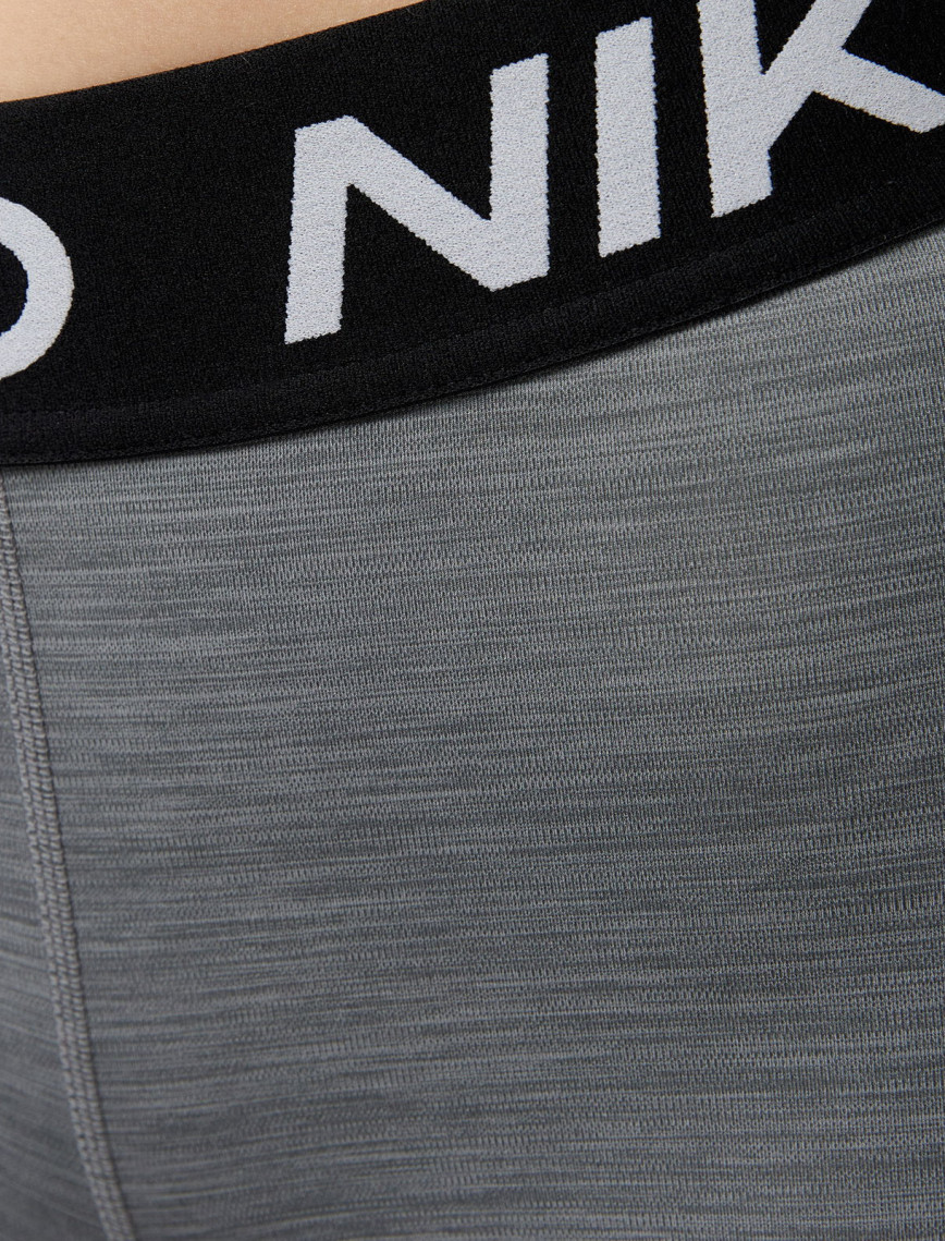 Nike 365 3in Kadın Gri Kısa Tayt Nike 365 3in Kadın Gri Kısa Tayt