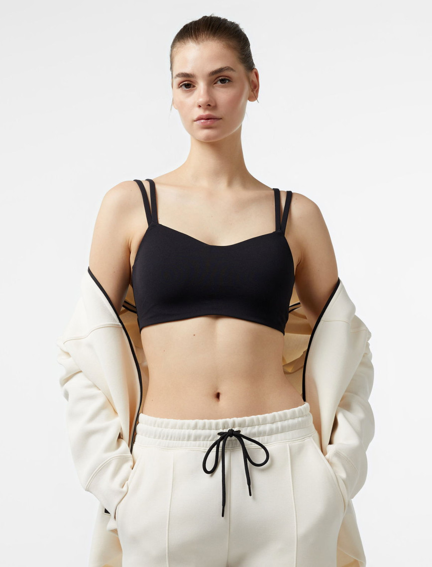 Nike Dri-Fit Zenvy Strappy Kadın Yeşil Bra Nike Dri-Fit Zenvy Strappy Kadın Yeşil Bra