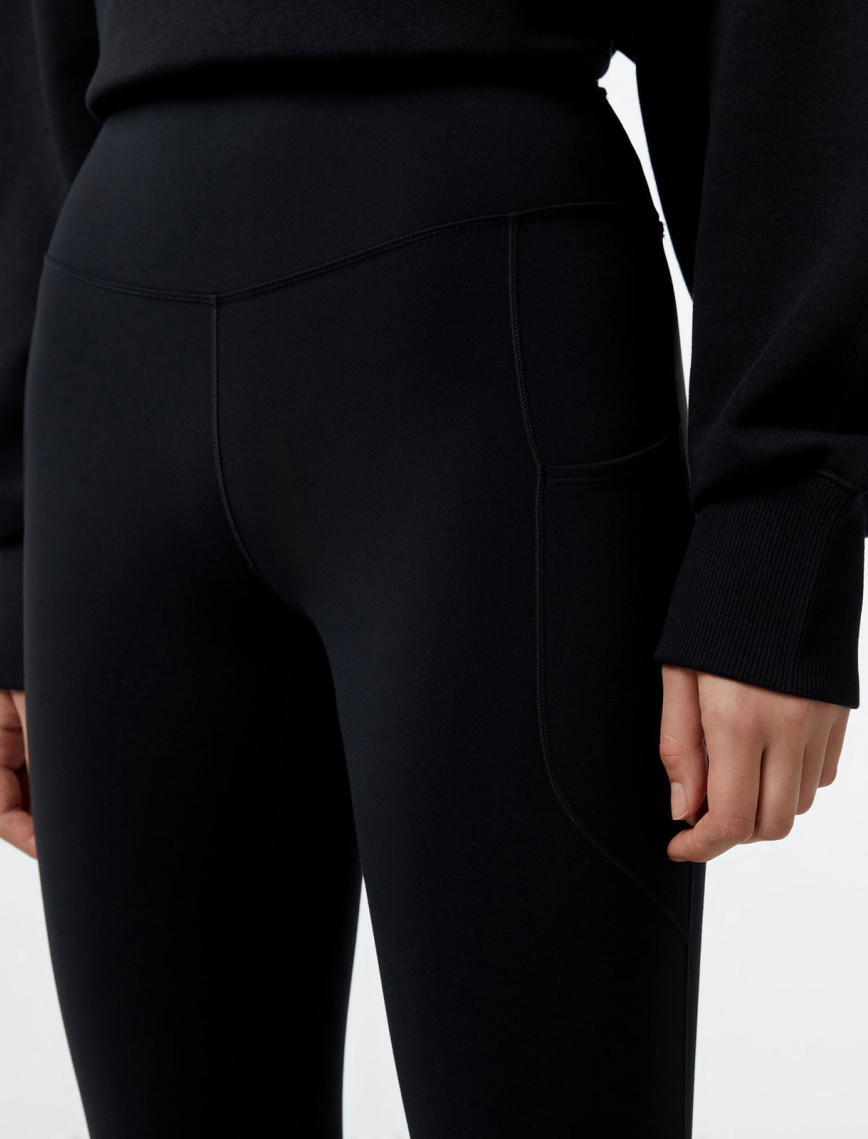 Nike Dri-Fit One High Rise 7/8 Kadın Siyah Tayt Nike Dri-Fit One High Rise 7/8 Kadın Siyah Tayt