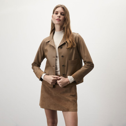 Kadın Açık Kahve Kısa Gömlek Yaka Deri Ceket Kadın Açık Kahve Kısa Gömlek Yaka Deri Ceket