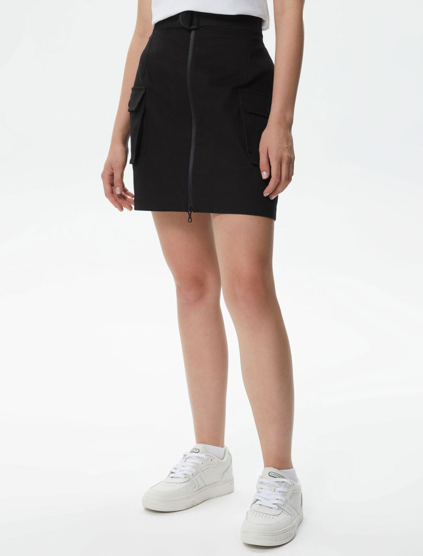 Lacoste Kadın Relaxed Fit Siyah Etek Lacoste Kadın Relaxed Fit Siyah Etek