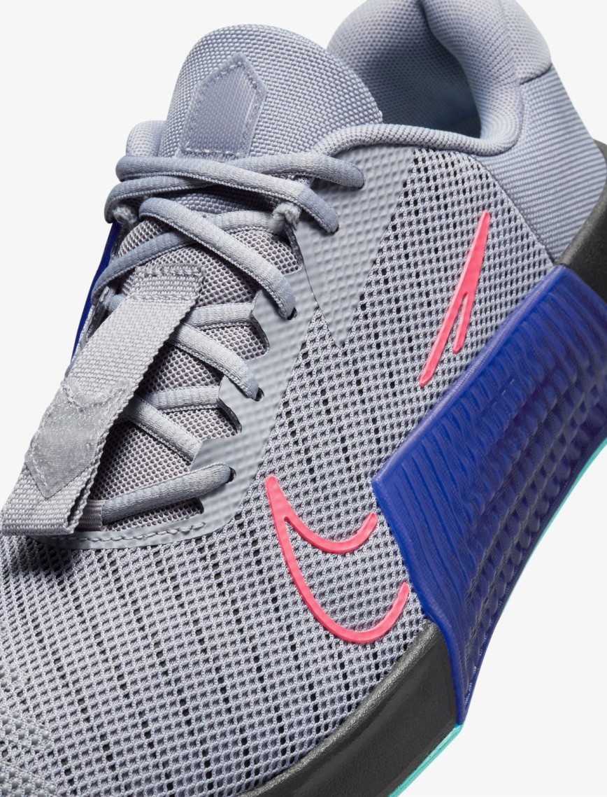 Nike Metcon 9 Erkek Gri Spor Ayakkabı Nike Metcon 9 Erkek Gri Spor Ayakkabı