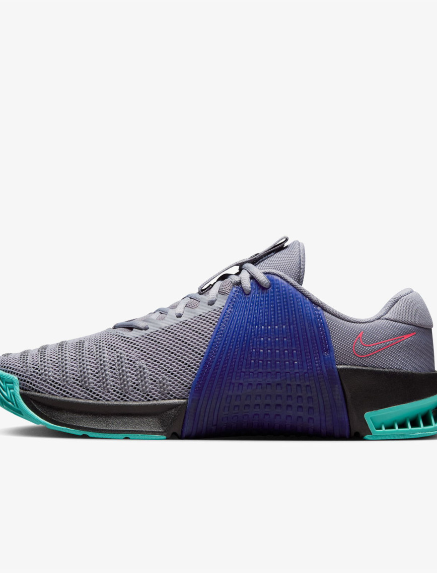 Nike Metcon 9 Erkek Gri Spor Ayakkabı Nike Metcon 9 Erkek Gri Spor Ayakkabı