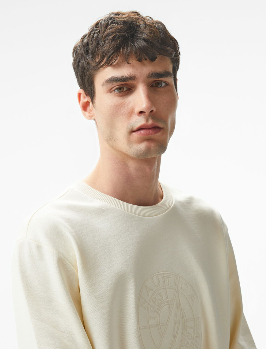 Nautica Erkek Beyaz Regular Fit Sweatshirt Nautica Erkek Beyaz Regular Fit Sweatshirt
