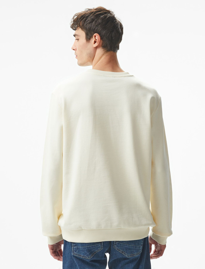 Nautica Erkek Beyaz Regular Fit Sweatshirt Nautica Erkek Beyaz Regular Fit Sweatshirt