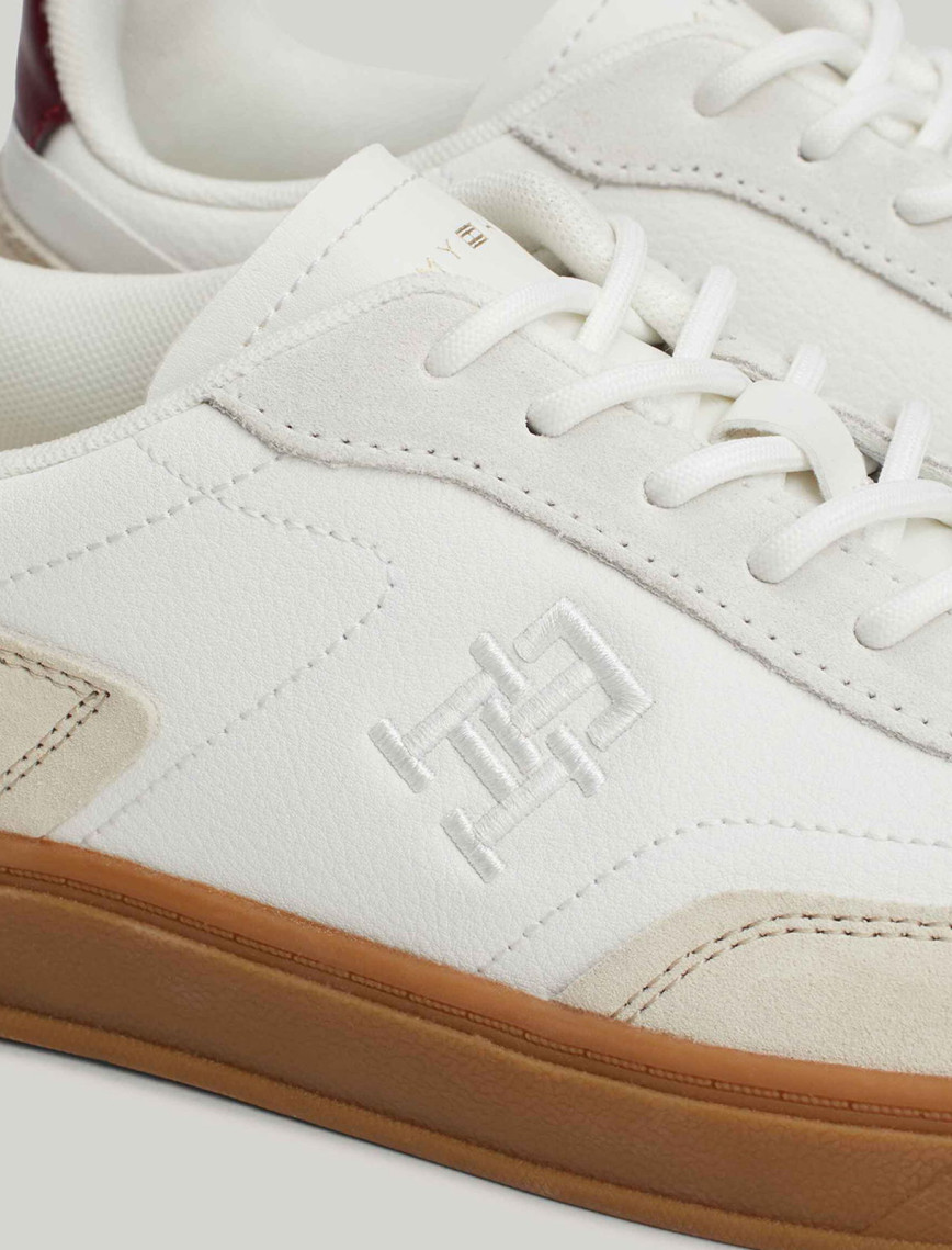 Tommy Hilfiger Heritage Court Kadın Bej Spor Ayakkabı Tommy Hilfiger Heritage Court Kadın Bej Spor Ayakkabı