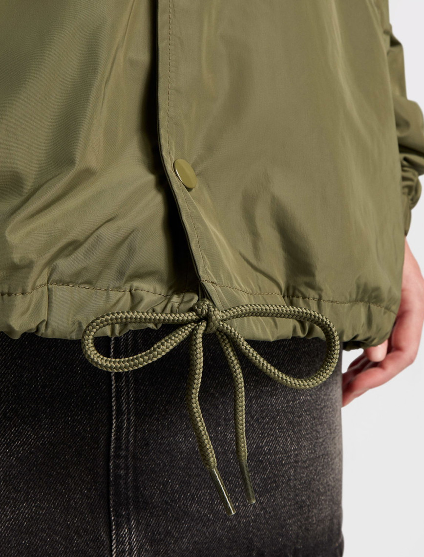 Converse Go-To Unisex Haki Yağmurluk Converse Go-To Unisex Haki Yağmurluk