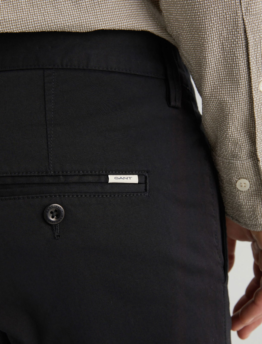 GANT Erkek Siyah Slim Fit Chino Pantolon GANT Erkek Siyah Slim Fit Chino Pantolon