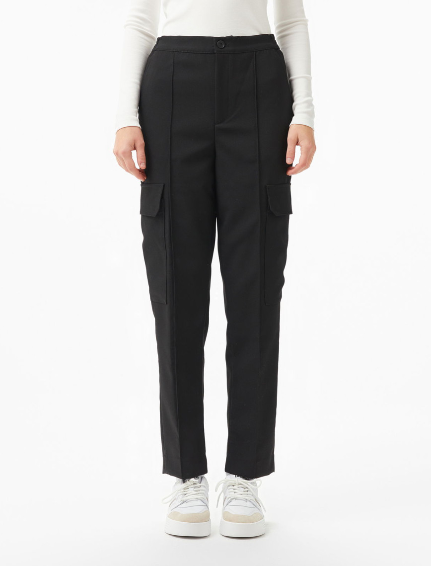 Lacoste Kadın Regular Fit Siyah Pantolon Lacoste Kadın Regular Fit Siyah Pantolon